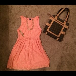 🔥REDUCED🔥 Lace dress