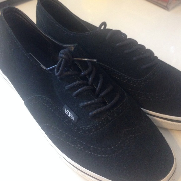 Black Vans