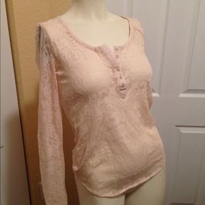 👚 Free People Pale Peach Long Sleeve Lace Shirt👚