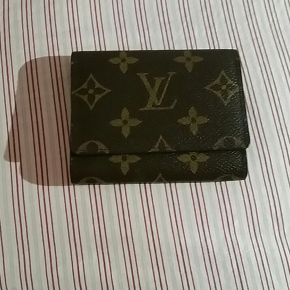 Louis vuitton card holder
