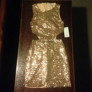 Perfect dress for a night out !