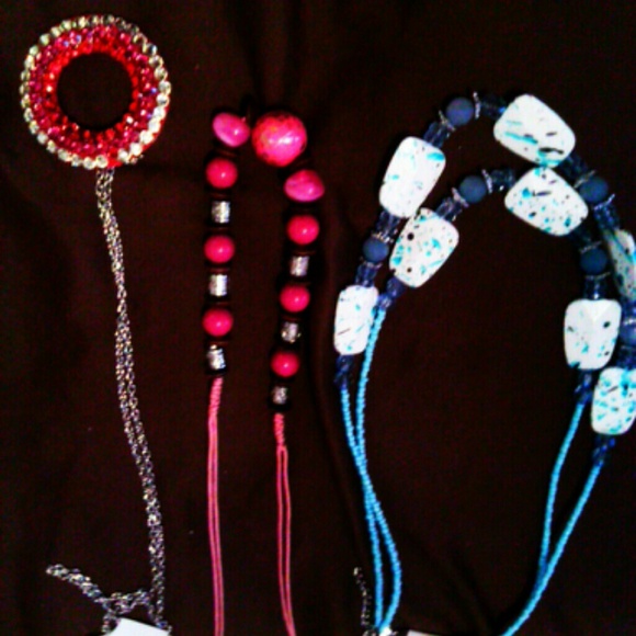 Necklaces with earrings