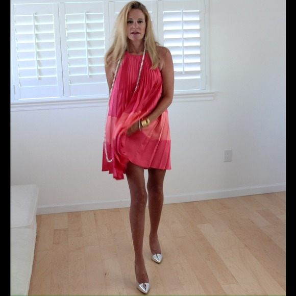 Darva's Dress;  BCBGMaxAzriz Couture. - Picture 2 of 4