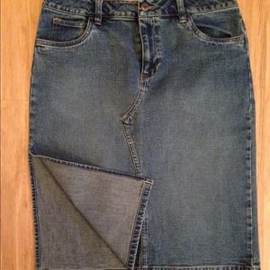 Old Navy Denim Side-Slit Pencil Skirt