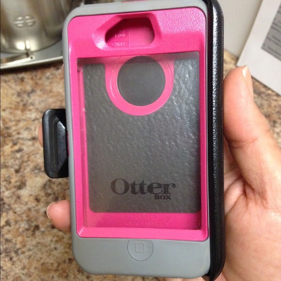 Pink and grey otterbox defender