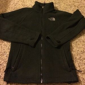 SOLD!!!!!! The north face fleece zip up