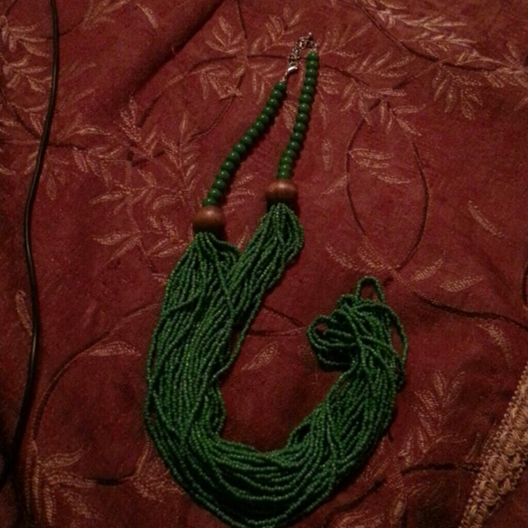 Necklace - Picture 1 of 1