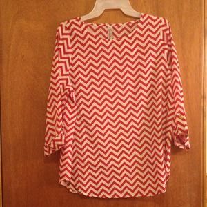 Chevron print top