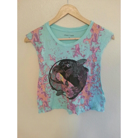 Urban outfitters crop top