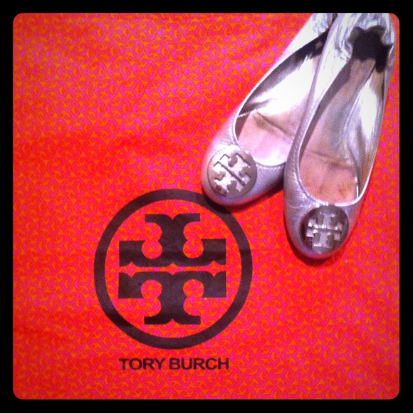 Tory Burch Reva Flats- Silver AUTHENTIC!