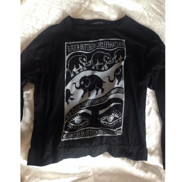 Brandy melville elephant top