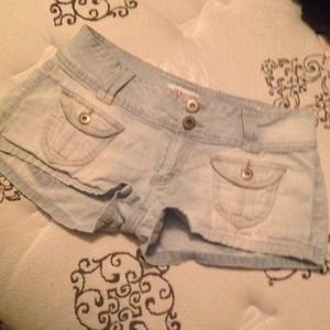 Bongo Shorts Size 7