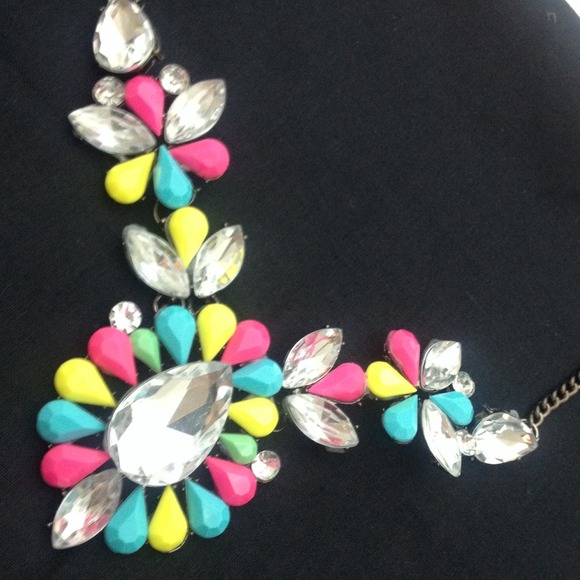 Neon gem and crystal flower bib necklace - Picture 2 of 2