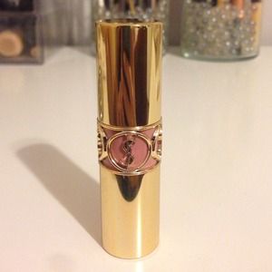 YSL Rouge Volupte 1