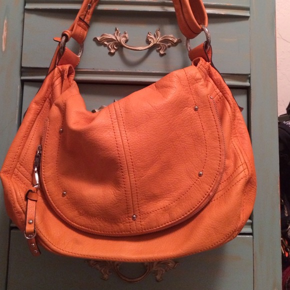 B Makowsky Handbags - Gorgeous B Makowsky leather bag