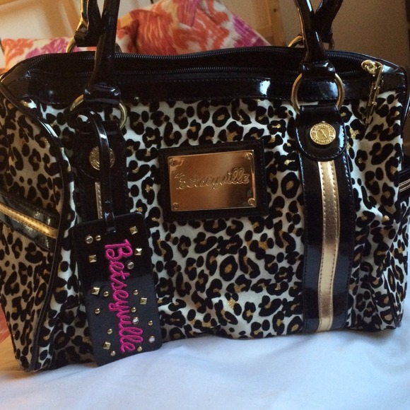 Betsey Johnson-Betseyville speedy style bag