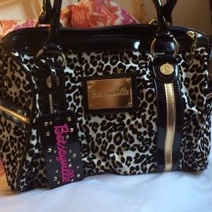 Betsey Johnson-Betseyville speedy style bag