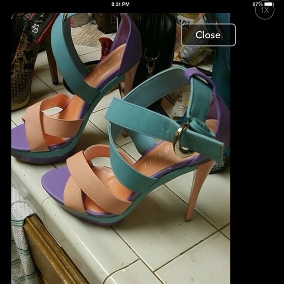 Brand new 7.5 strappy heels