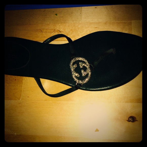 Gucci sandals 100% authentic.