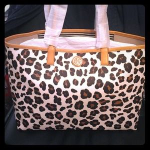 NWT Tory Burch Tote Kerrington Leopard Shopper Bag