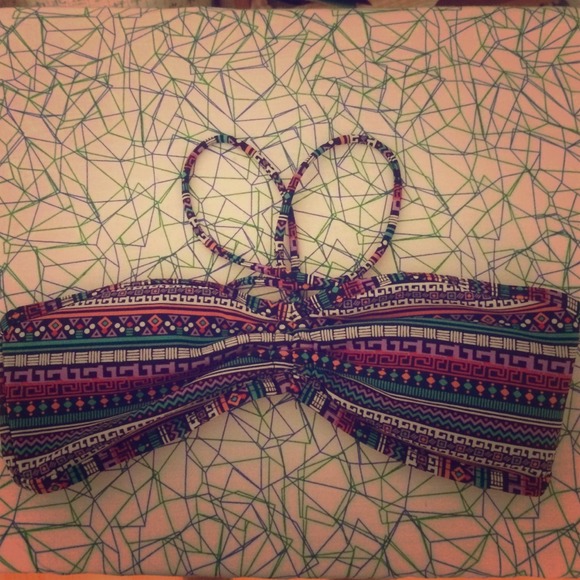 Tribal Print Bikini Top 👙