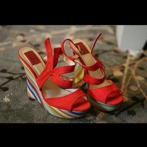 Bold and flirty wedges