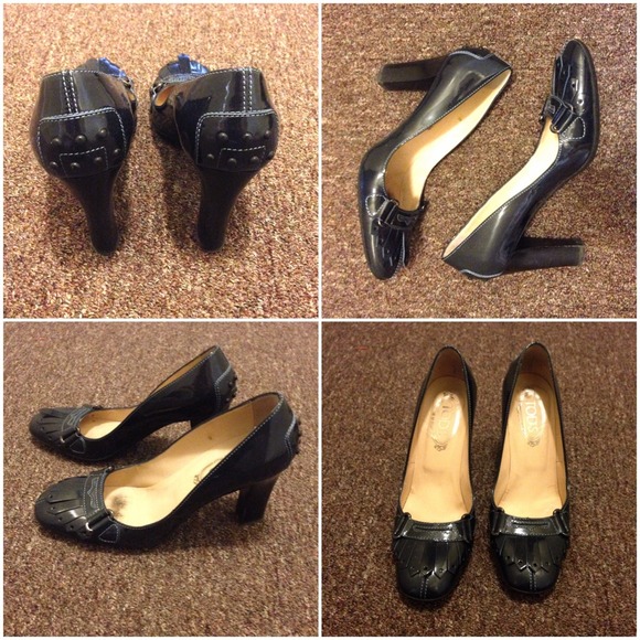 TOD'S Navy Patent Pumps
