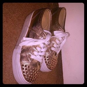 🙆MARKDOWN🙌Gold STEVE MADDEN Sneakers
