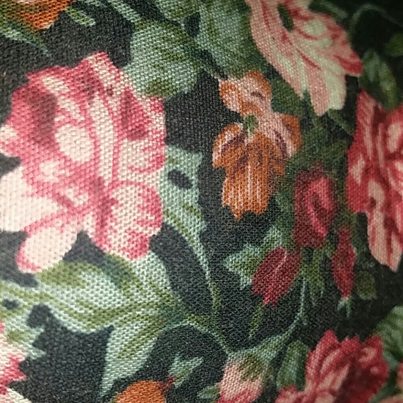 🙌MARKDOWN🙌Floral P U M P S🌺🌼 - Picture 2 of 3