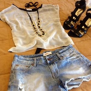 ❌❌SOLD in bundle!! White/black sheer top