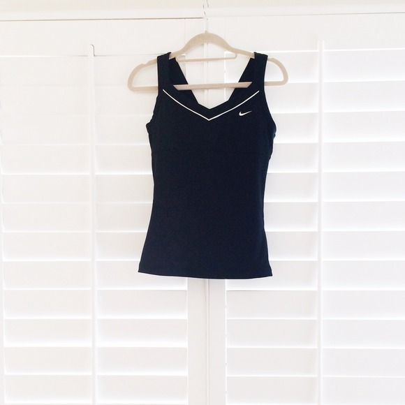 Nike dry-fit (style like lulu lemon)