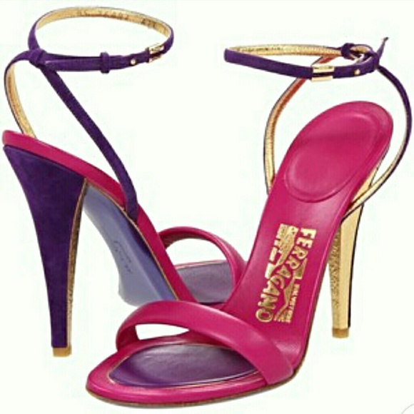**SOLD** Brand new!!! Ferragamo Blejan Sandals!!!! - Picture 2 of 3