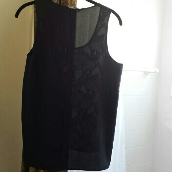 Designed tank top - Picture 2 of 4