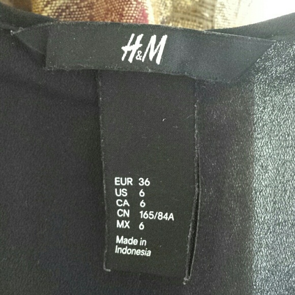 Designed tank top - Picture 4 of 4