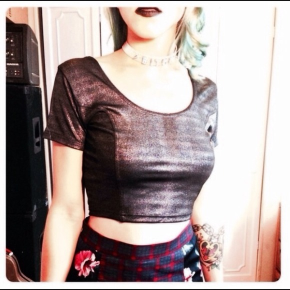 ❌SOLD ON VINTED❌Spaced out crop top 😎⭐️🌙