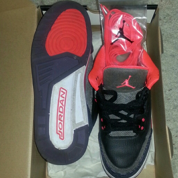 Jordan Sneakers AUTHENTIC still in box