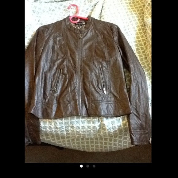 Cute leather jacket with animal print inside