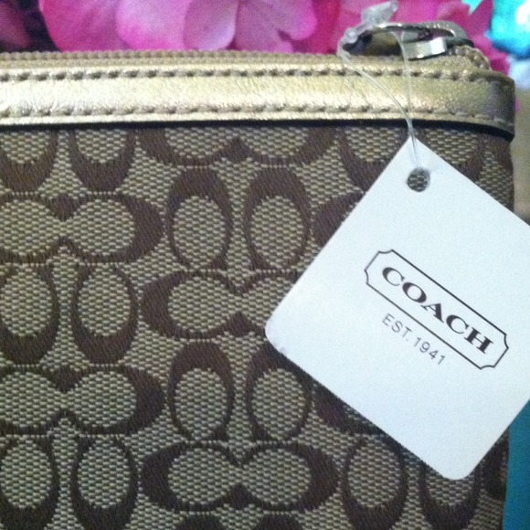 Coach Signature Tablet IPad Sleeve - Picture 2 of 3