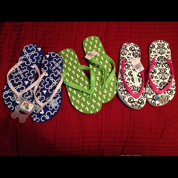 Disney World Shoes - NWT-Women's Flip-flops from Disney World