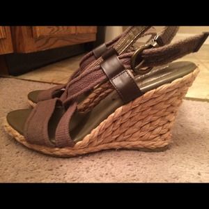 Banana republic wedges