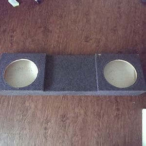 Size 12 truck speaker box