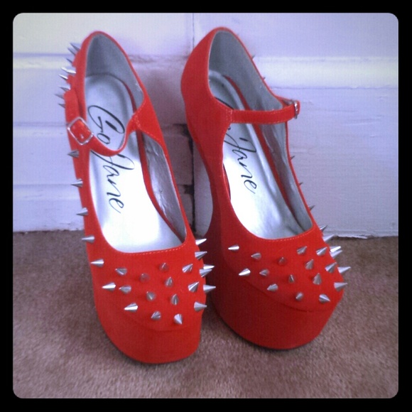 Spiked Heeless Stilletos