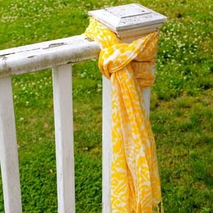 ~yellow printed scarf~