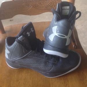 Under Armour Basketball Shoes