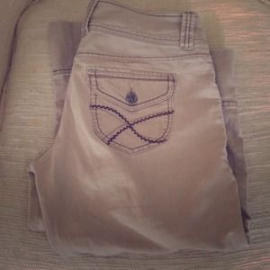 Maurice capris in light brown / khaki