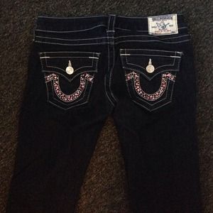 Bundle discount! True Religion and Abercrombie! ❤️