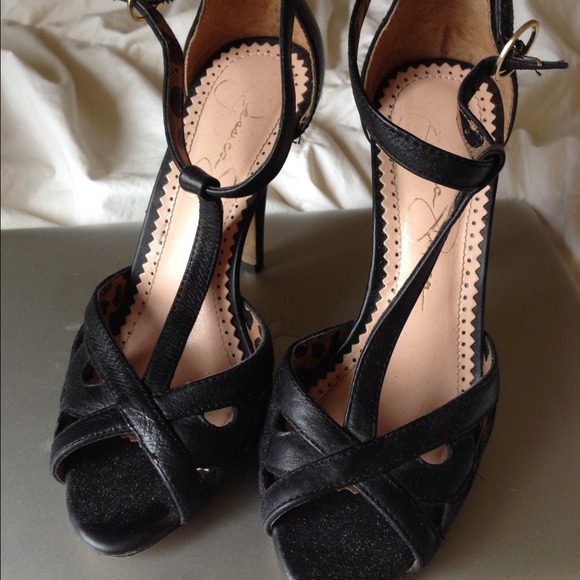 Jessica Simpson heels