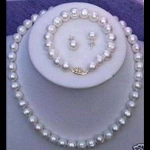 White Pearl Set