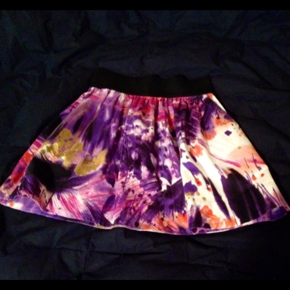 Purple, patterned flair skirt