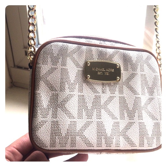 Authentic Mk wallet